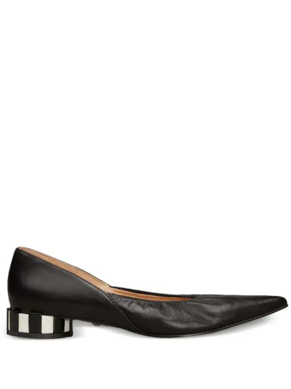 Ami Paris Pointed-toe Pleated Shoes in Black