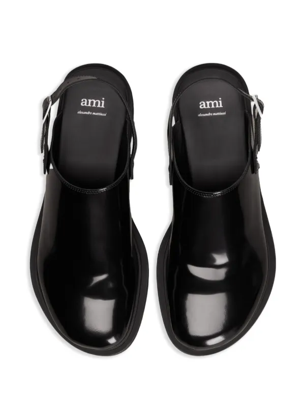 【AMI PARIS】Anatomical Toe フィッシャーマン サンダル AMI Parisのブラック Anatomical Toe フィッシャーマン サンダル