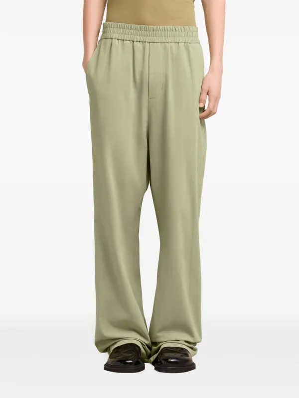 【関税込み】AMI Paris グリーン Ami de Coeur ラウンジパンツ AMI Paris Ami De Coeur-plaque Cotton Trousers | Green | FARFETCH