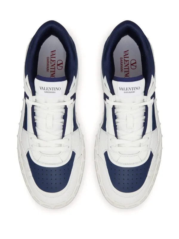 Valentino Garavani Freedots low-top Leather Sneakers | White
