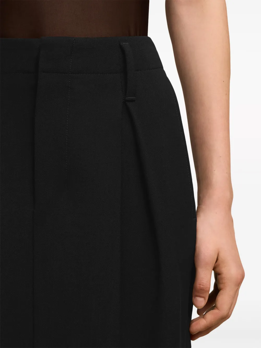 AMI Paris Pleated Tailored Skirt | Black | FARFETCH JO