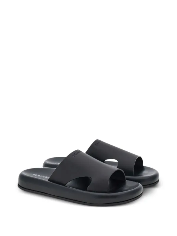 Ferragamo flip flops mens best sale