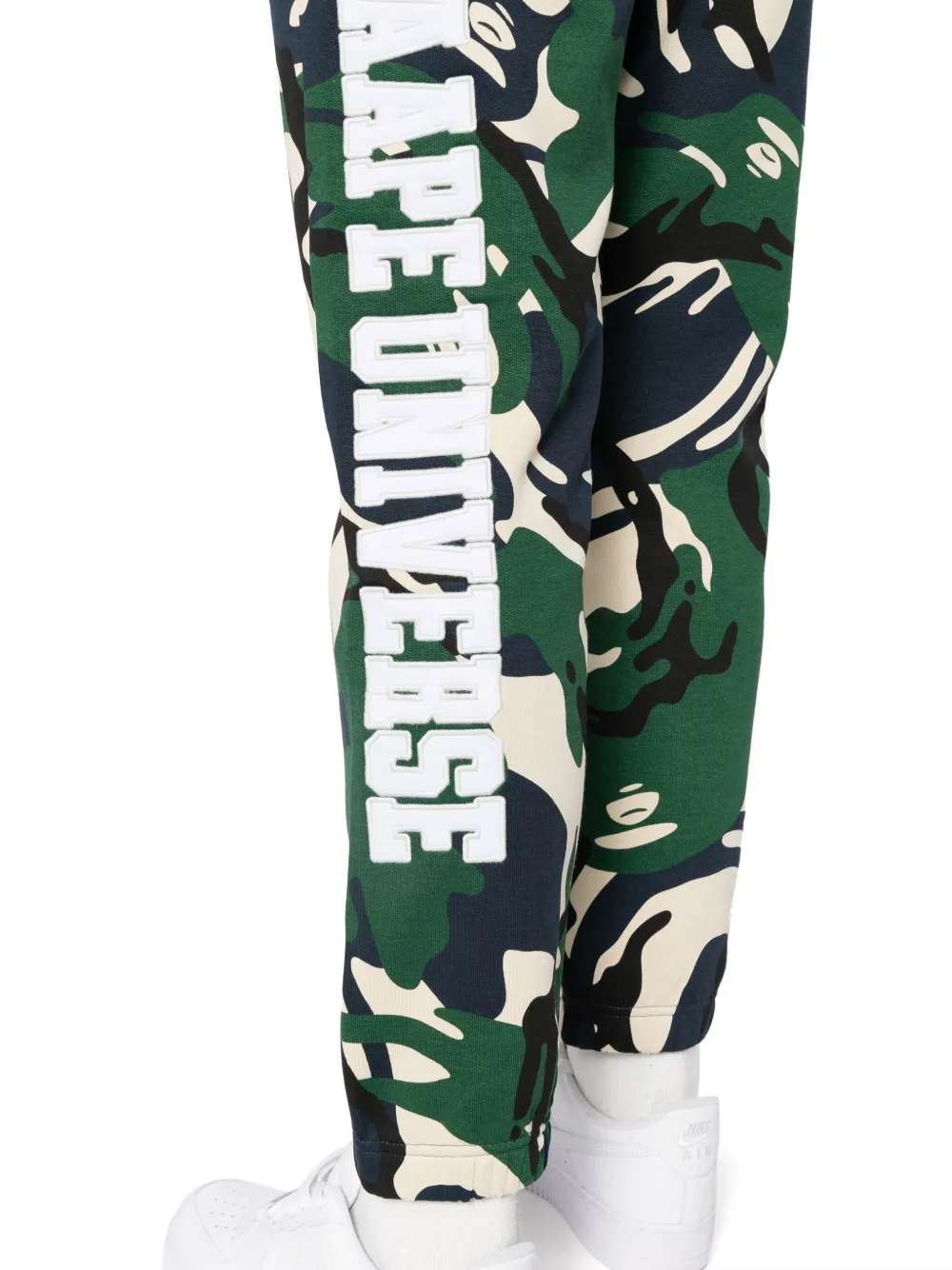 AAPE BY *A BATHING APE Trainingsbroek met logopatch Veelkleurig