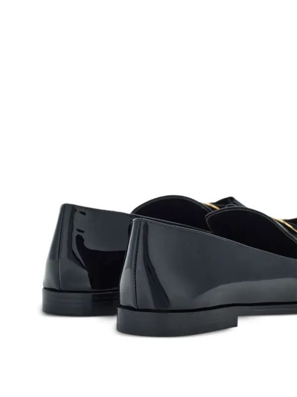 Ferragamo ニュー ヴァラ ローファー | ブラック | FARFETCH JP