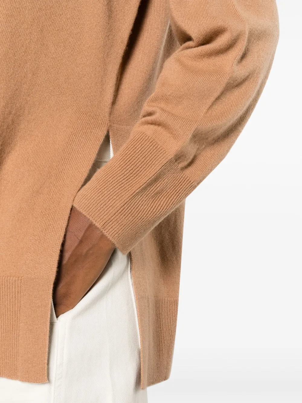 Allude Trui met V-hals Bruin