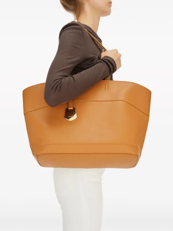 トートバッグ SALVATORE FERRAGAMO CHARMING TOTE BAG FERRAGAMO Charming Medium Canvas & Leather Tote | Bloomingdale's