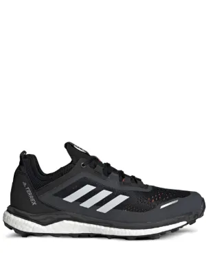 Adidas Ultra Boost 5.0 DNA "Black White Heel Stripes" Sneakers | Black |  FARFETCH