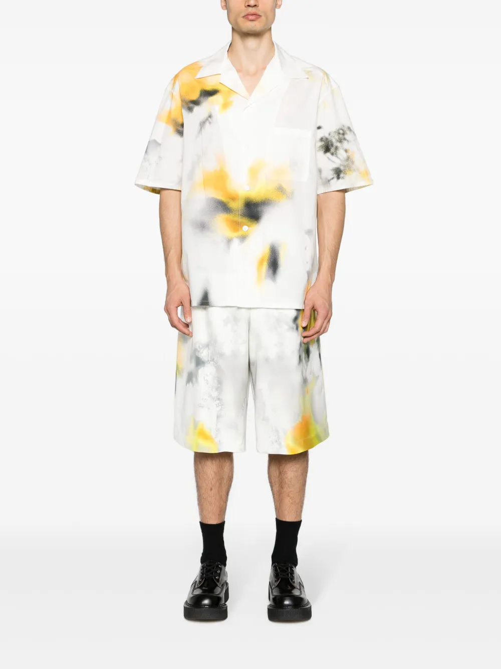 Alexander McQueen Shorts met bloemenprint Wit