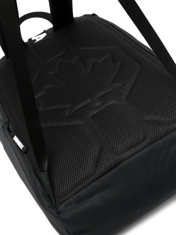 Dr martens 2024 cubeflex backpack