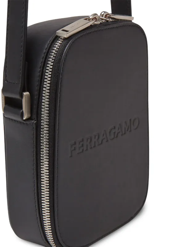 ferragamo ジオマトリックレザーショルダーバッグ Ferragamo レザー ショルダーバッグ | ブラック | FARFETCH JP