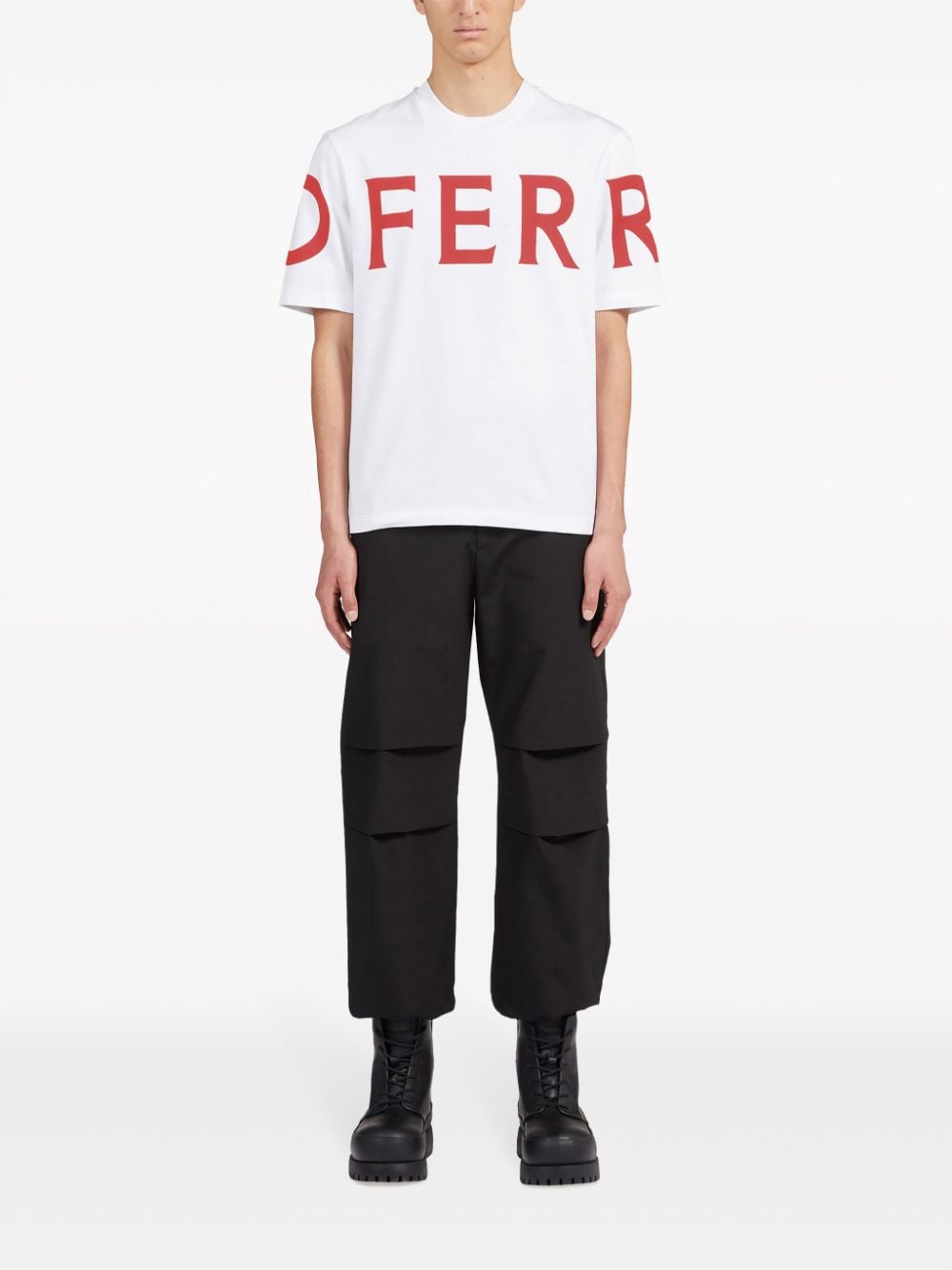 Shop Ferragamo Logo-print Cotton T-shirt In Weiss