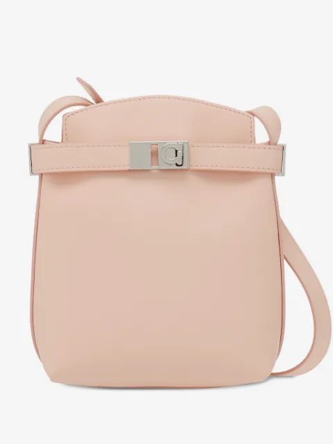 Ferragamo soporte para móvil Hug