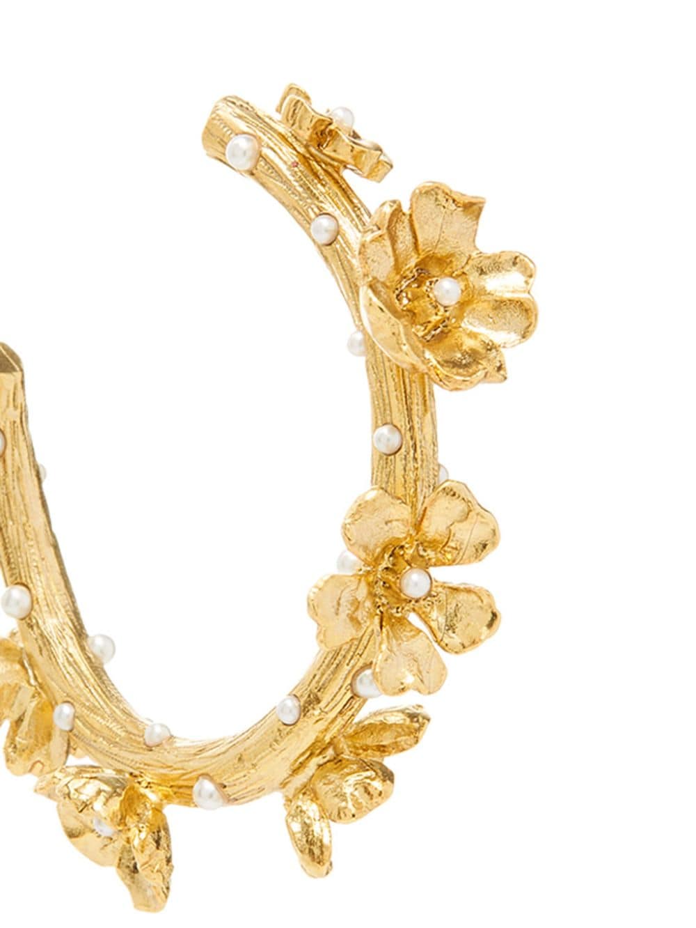 Shop Oscar De La Renta Flower Hoop Earrings In Gold