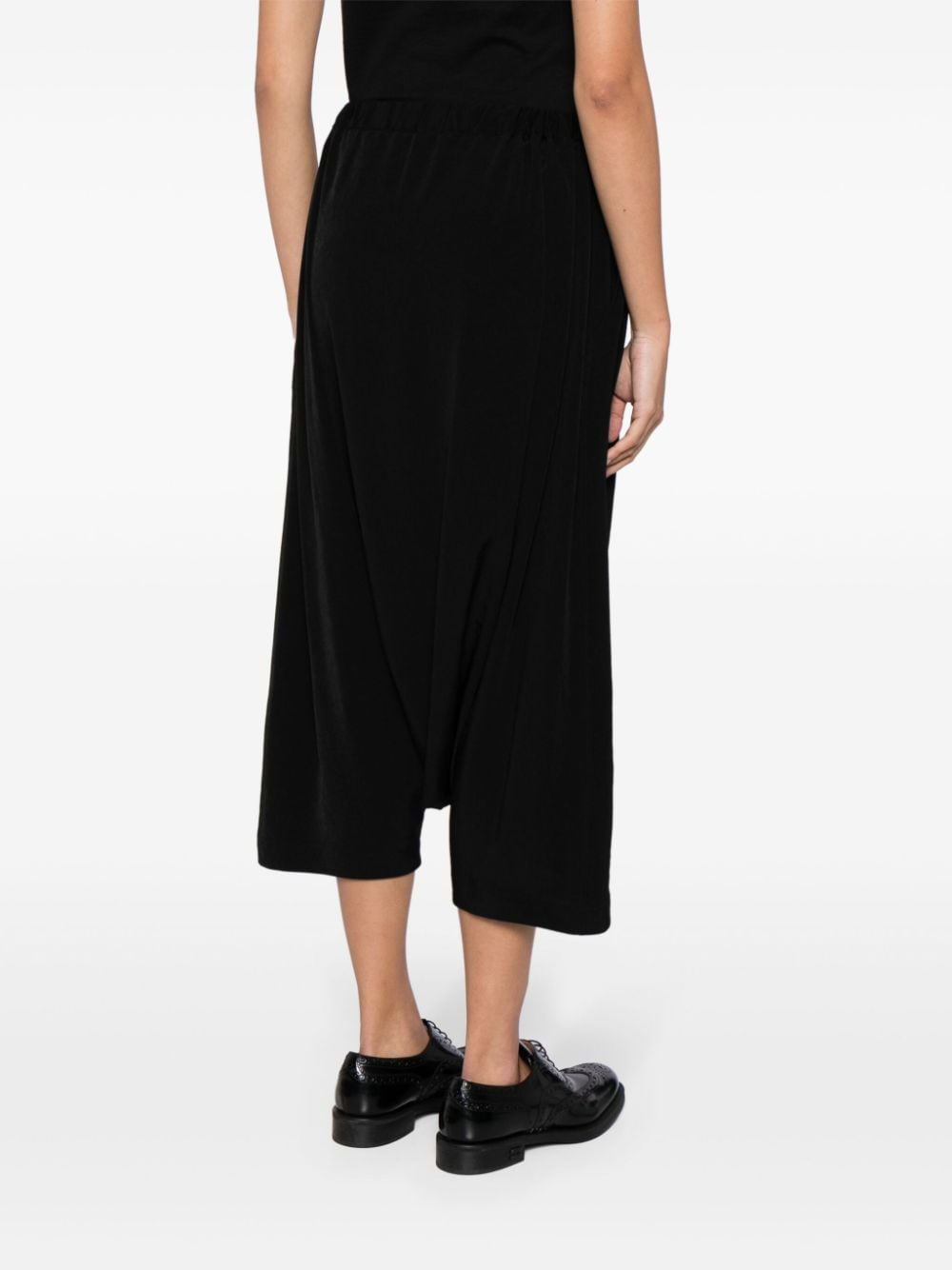 Shop Yohji Yamamoto Drop-crotch Cropped Trousers In Black