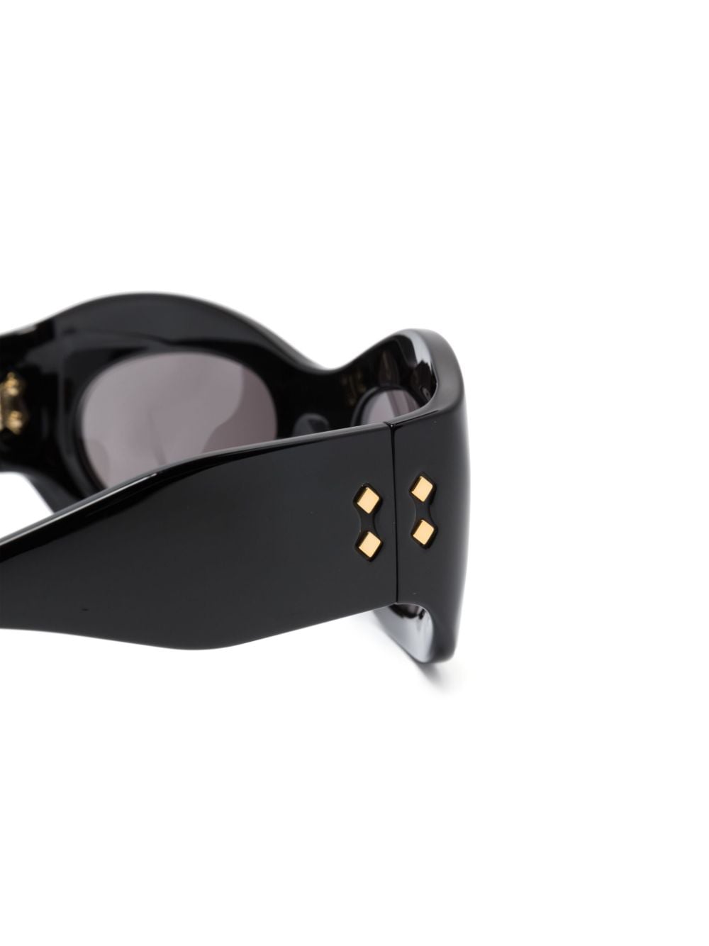 Shop Gucci Tinted-lenses Oval-frame Sunglasses In Black