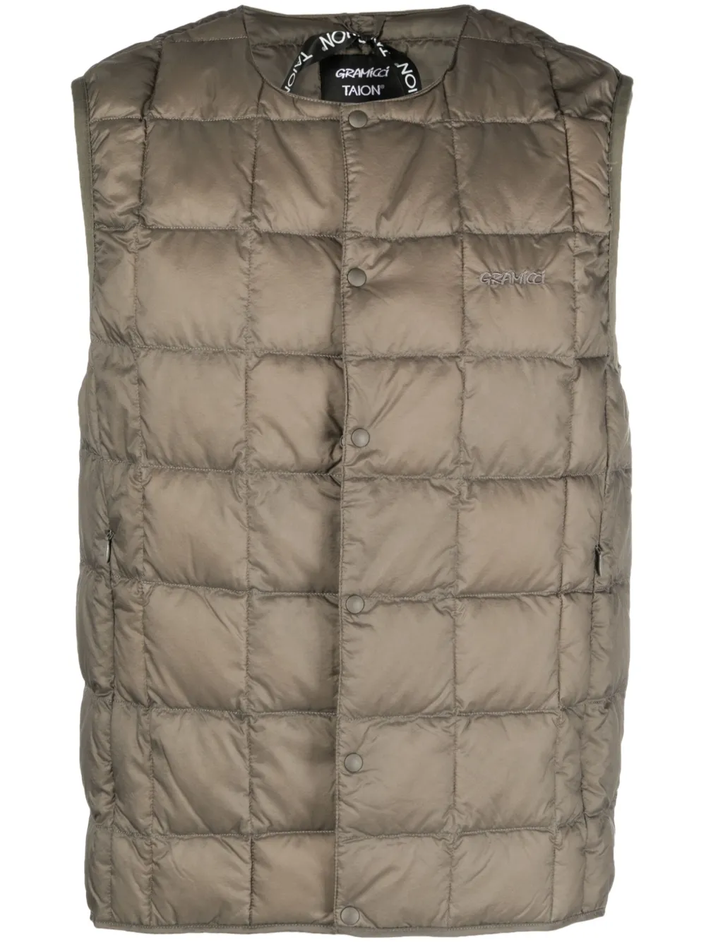 Gramicci logo-embroidered padded gilet | Grey | Image 1