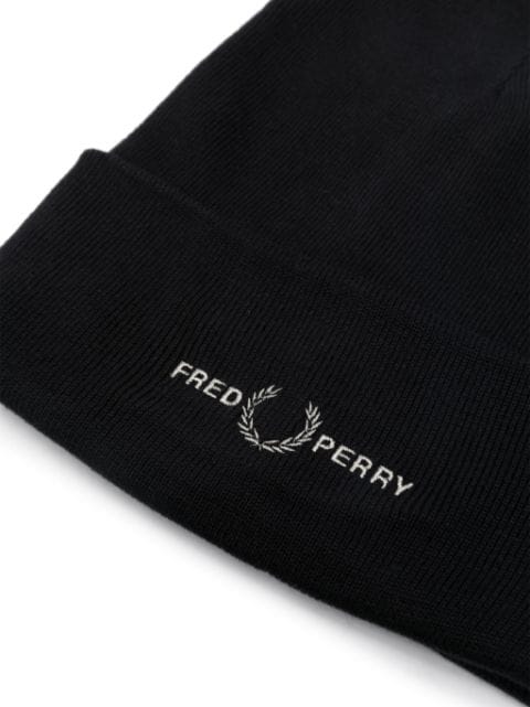 logo-embroidered knitted beanie