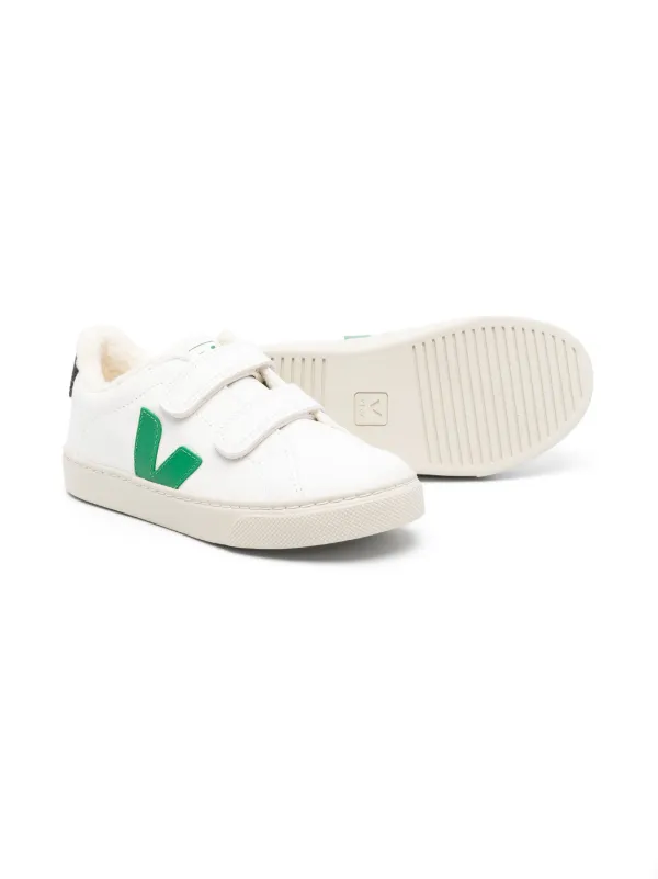 Veja kid clearance