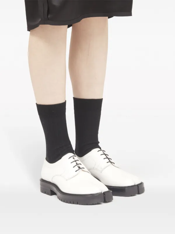 Maison Margiela Tabi ダービーシューズ | ホワイト | FARFETCH JP