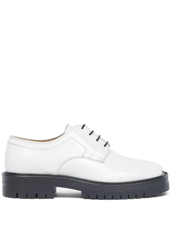 Maison Margiela Tabi ダービーシューズ | ホワイト | FARFETCH JP