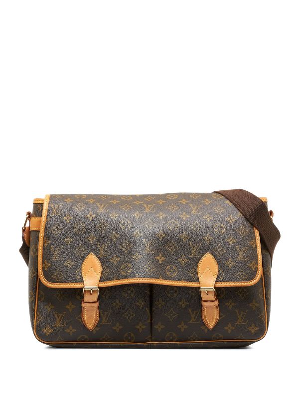 Louis Vuitton, Bags, Louis Vuitton  Gm Crossbody Messenger Bag