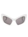 Balenciaga Eyewear Monaco cat-eye frame sunglasses - White