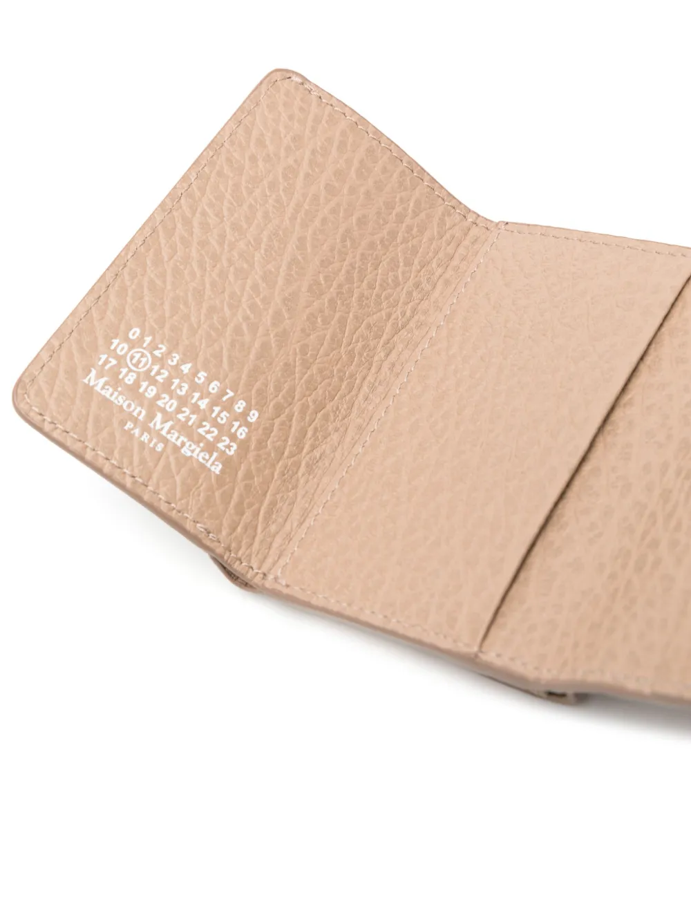 Maison Margiela Leren portemonnee met stiksels Beige