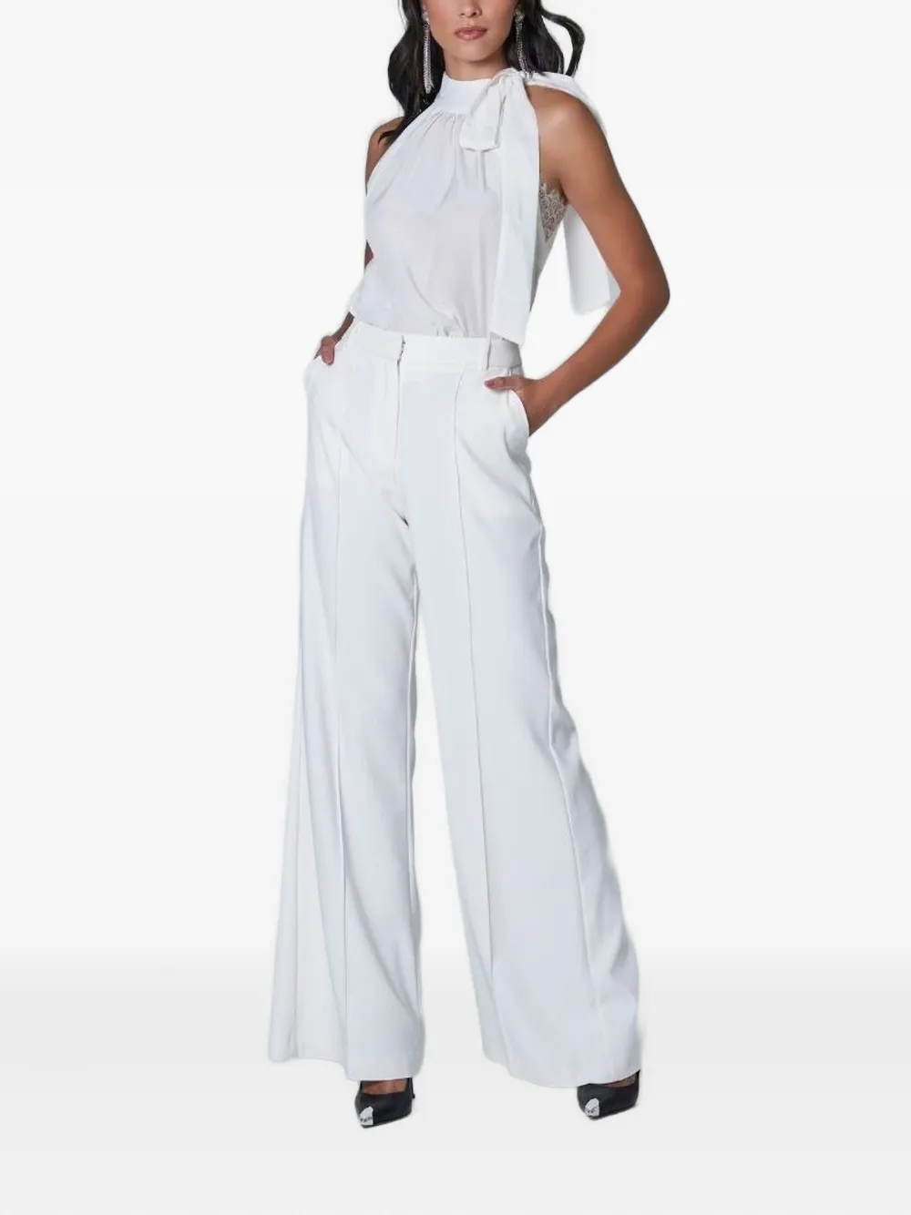 Lethicia Bronstein Bow-neck Crepe Blouse In White