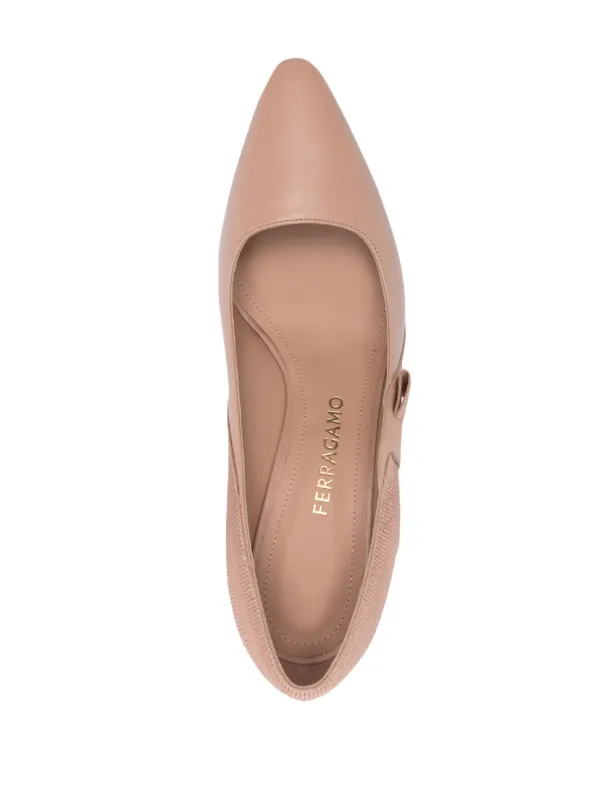 Ferragamo store nude pumps