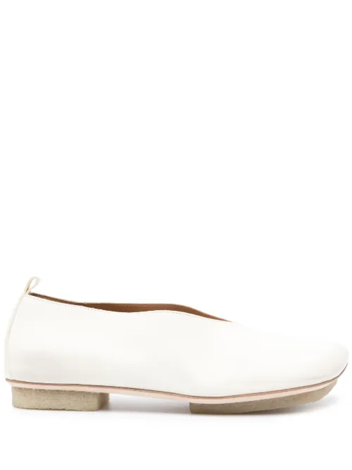 Ballerines en cuir à bout asymétrique - Uma Wang - Modalova