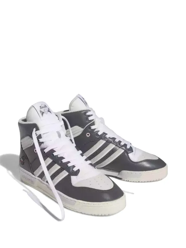 最新☆話題沸騰中☆ADIDAS RIVALRY HIGH SCRATCHY☆お早めに！ 最新☆話題沸騰中☆ADIDAS RIVALRY HIGH SCRATCHY☆お早めに