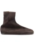 Maison Margiela Tabi flat suede boots - Brown