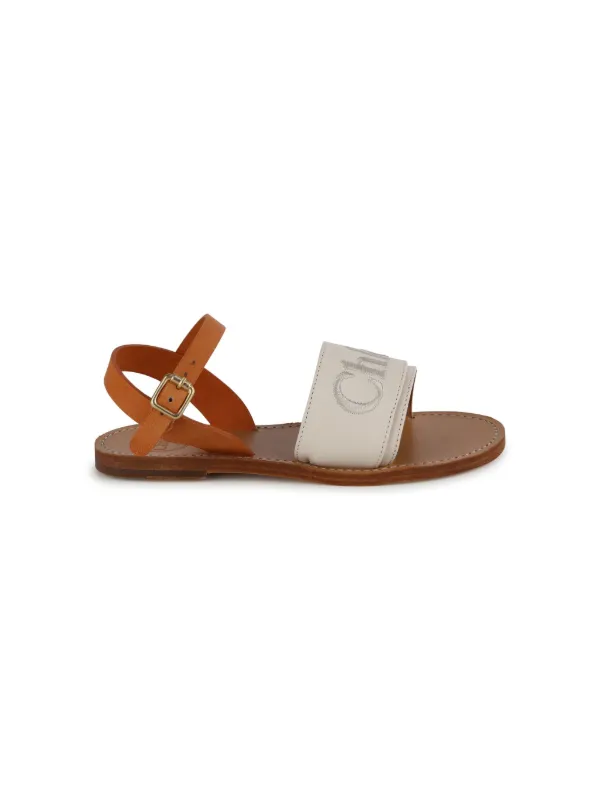 Chloé Kids ロゴ レザーサンダル | ホワイト | FARFETCH JP