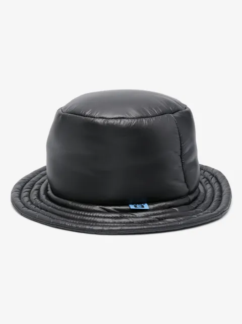 Maison MIHARA YASUHIRO gorro de pescador con parche del logo
