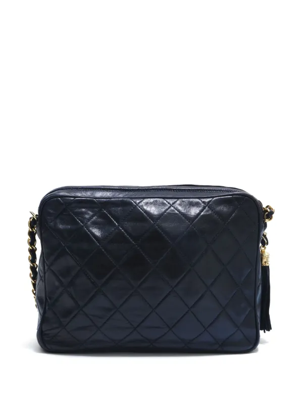 Chanel quilted chain shoulder top bag