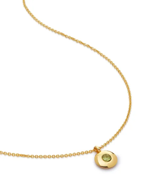 Monica Vinader collar Birthstone en oro vermeil reciclado de 18kt con peridoto y dije