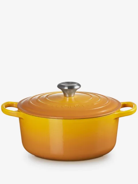 Le Creuset round pot 24cm