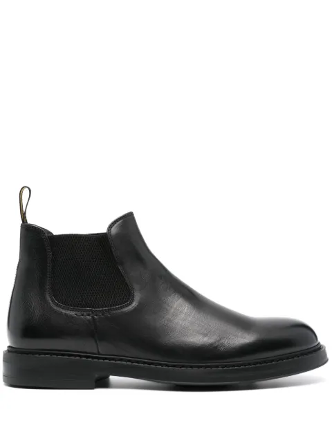 Doucal's round-toe leather boots