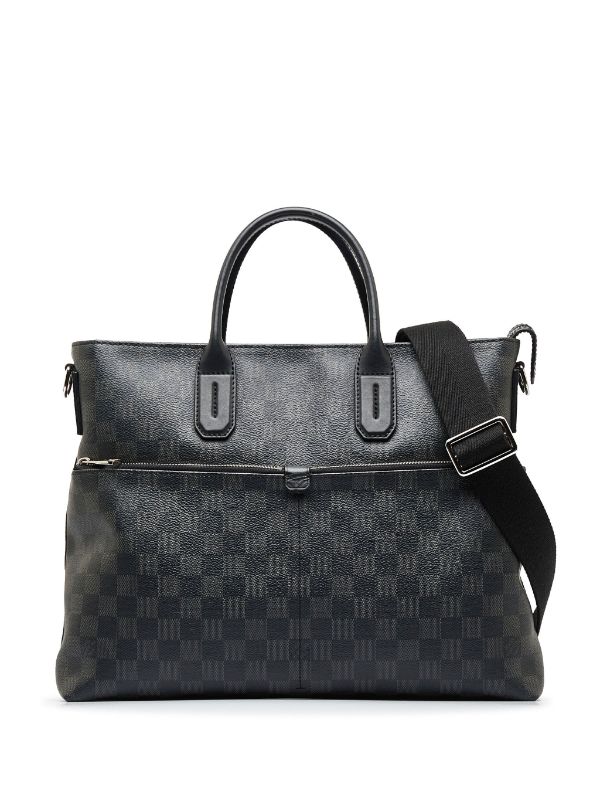 Louis Vuitton Damier Graphite Discovery Bumbag N40187  Louis vuitton, Louis  vuitton handbags outlet, Louis vuitton bag neverfull