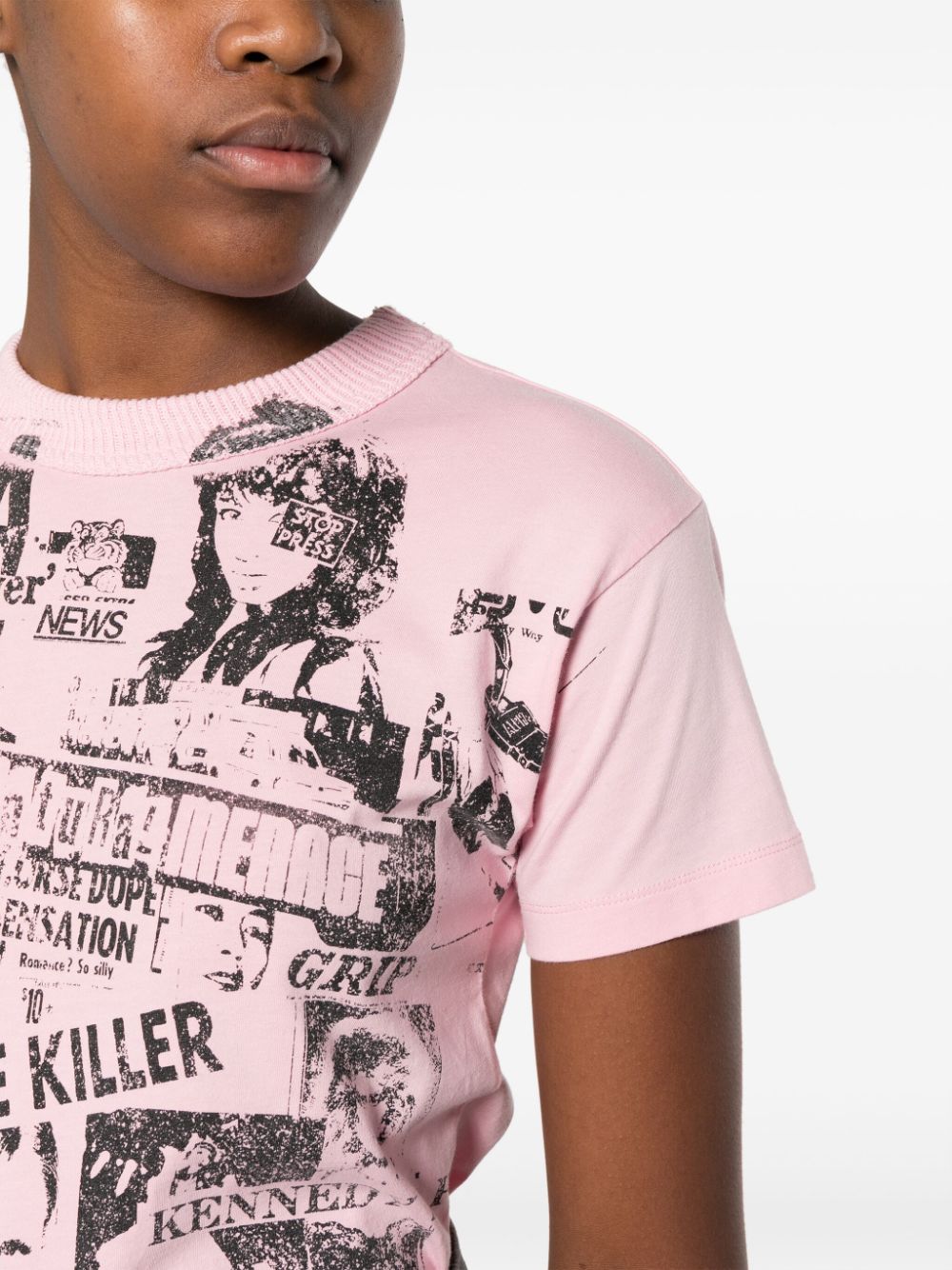 Shop Vaquera Newsprint Cotton T-shirt In Pink
