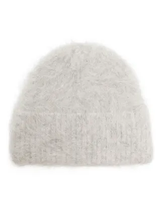 totme-gray-alpaca-knit-beanie.jpg