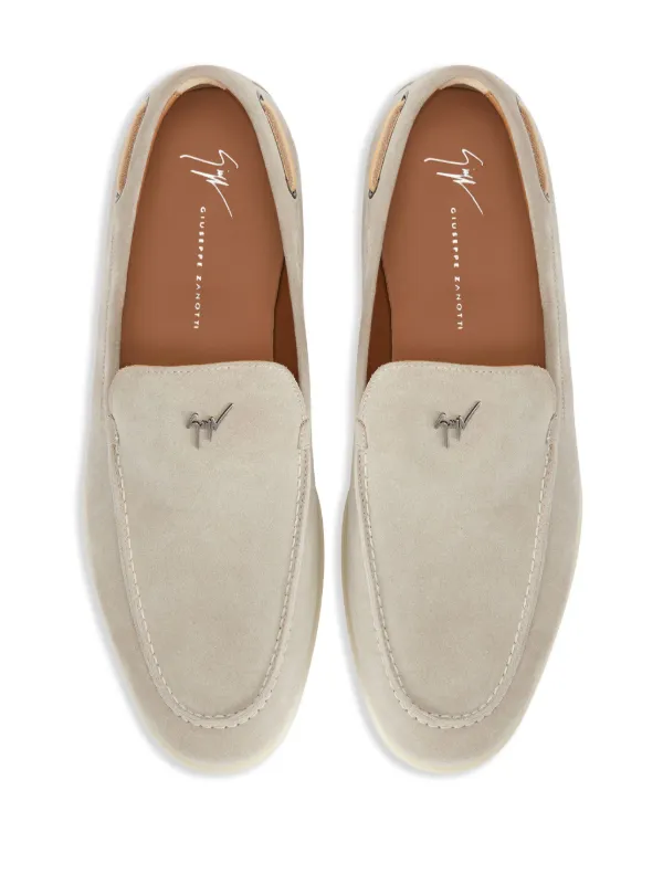 Giuseppe Zanotti Mocassins Maui En Daim a Plaque Logo Tons Neutres FARFETCH MA