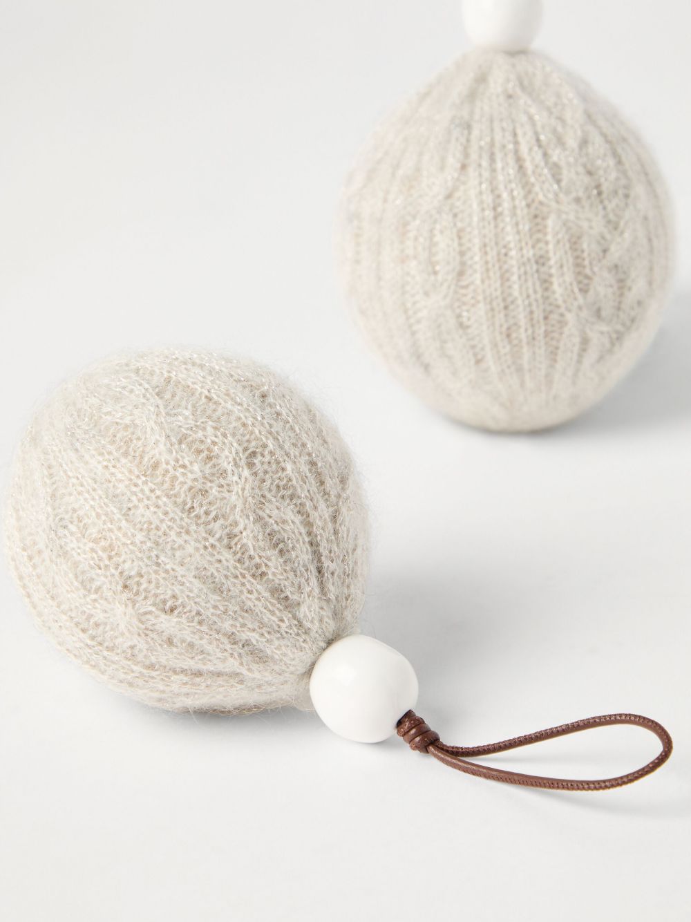 Best shopping deals Brunello Cucinelli crochet christmas balls Men