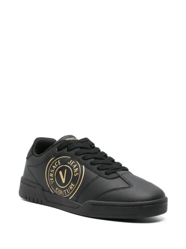 【センスが光る】VERSACE ローカットレザースニーカー Versace Jeans Couture レザースニーカー | ブラック | FARFETCH JP