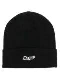 A BATHING APE® Bape-patch knitted beanie - Black