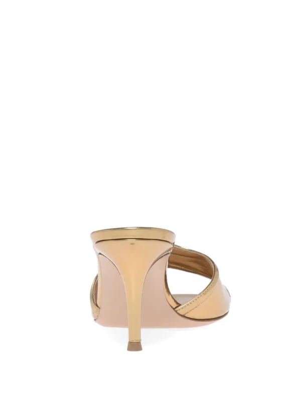 【送料&関税込】Gianvito Rossi Lucrezia Sandals Gianvito Rossi Lucrezia metallic-effect Sandals | Gold