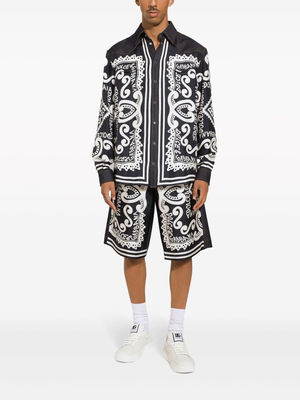 Shop Dolce & Gabbana Marina-print Denim Shorts In Schwarz