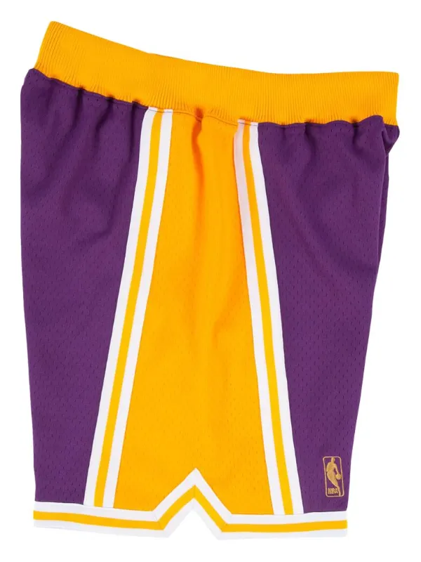 Mitchell & Ness 