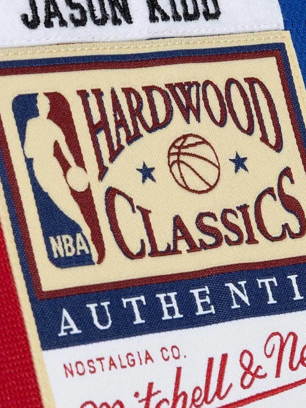 Mitchell & Ness 