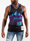 Mitchell & Ness Reload Swingman ""NBA Utah Jazz 1996 Karl Malone"" t-shirt - Black